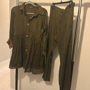 Dark brown Kurta set… Indian clothes